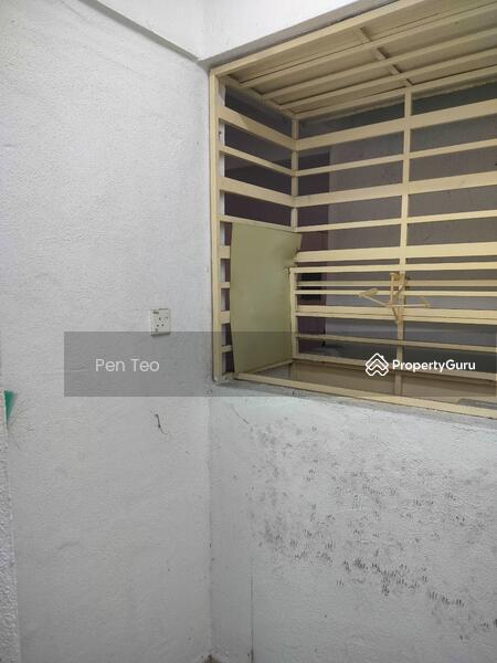 Untuk Disewa - Taman Ria