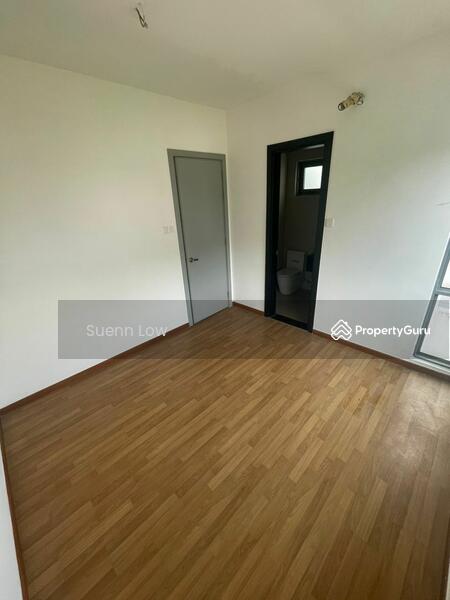 Rumah Berkembar untuk Dijual di Taman Molek (Johor Bahru) - Suenn Low - PropertyGuru.com.my