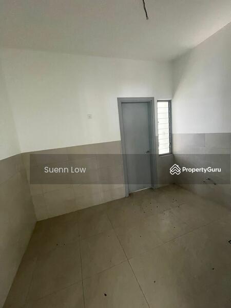Rumah Berkembar untuk Dijual di Taman Molek (Johor Bahru) - Suenn Low - PropertyGuru.com.my