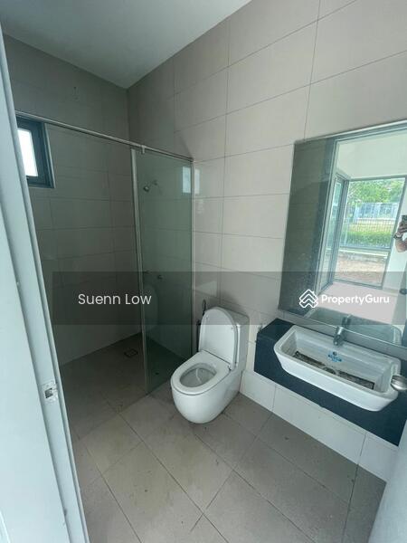 Rumah Berkembar untuk Dijual di Taman Molek (Johor Bahru) - Suenn Low - PropertyGuru.com.my