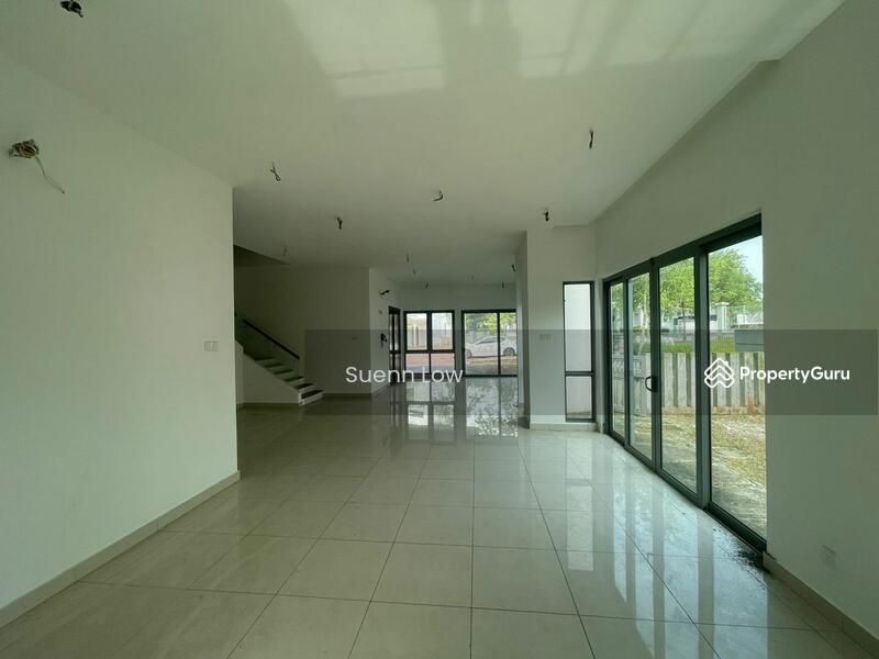 Rumah Berkembar untuk Dijual di Taman Molek (Johor Bahru) - Suenn Low - PropertyGuru.com.my