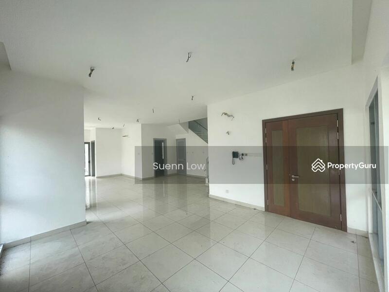 Rumah Berkembar untuk Dijual di Taman Molek (Johor Bahru) - Suenn Low - PropertyGuru.com.my