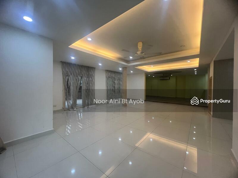 2-storey Terraced House for Sale in Bukit Jelutong (Shah Alam) - Noor Aini Bt Ayob - PropertyGuru.com.my