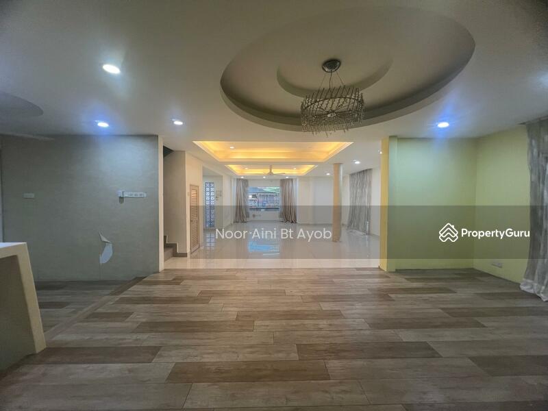 2-storey Terraced House for Sale in Bukit Jelutong (Shah Alam) - Noor Aini Bt Ayob - PropertyGuru.com.my