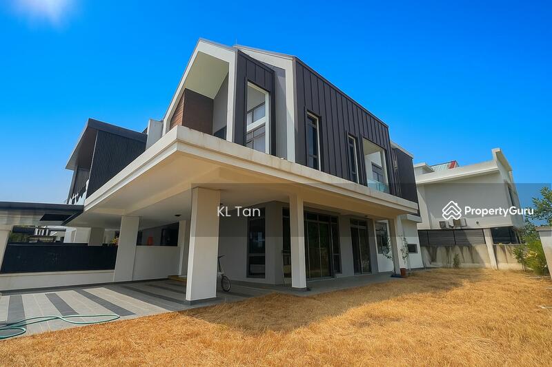 For Sale - The Woodlands Cluster Homes @ Horizon Hills