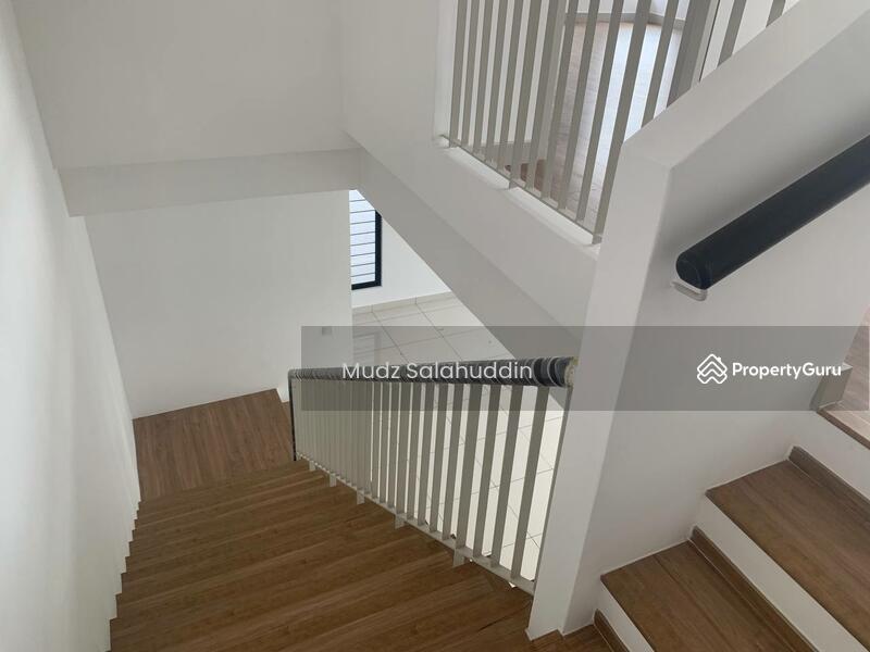 For Sale - Elmina Green Three