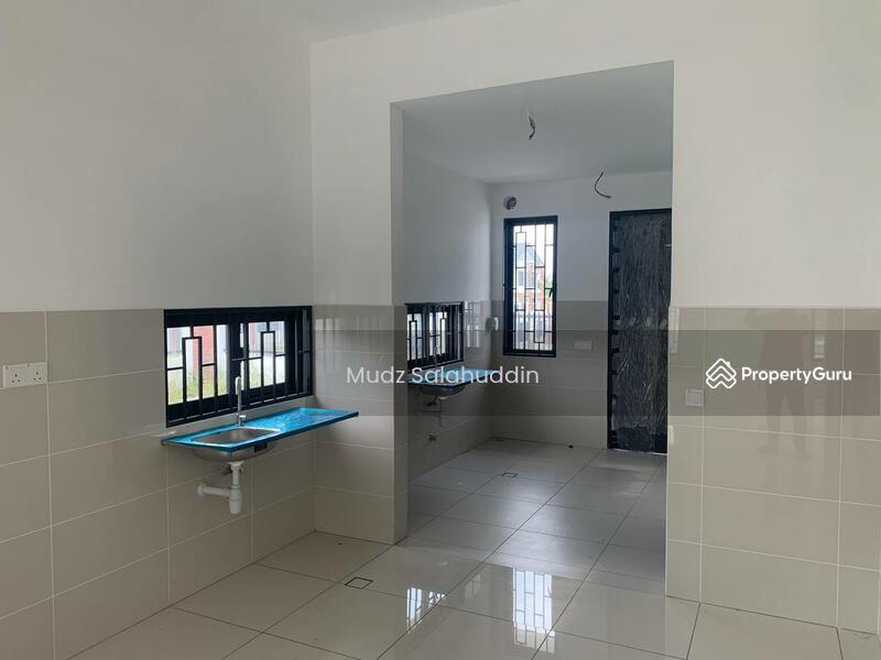 For Sale - Elmina Green Three