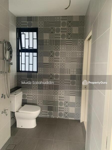 For Sale - Elmina Green Three