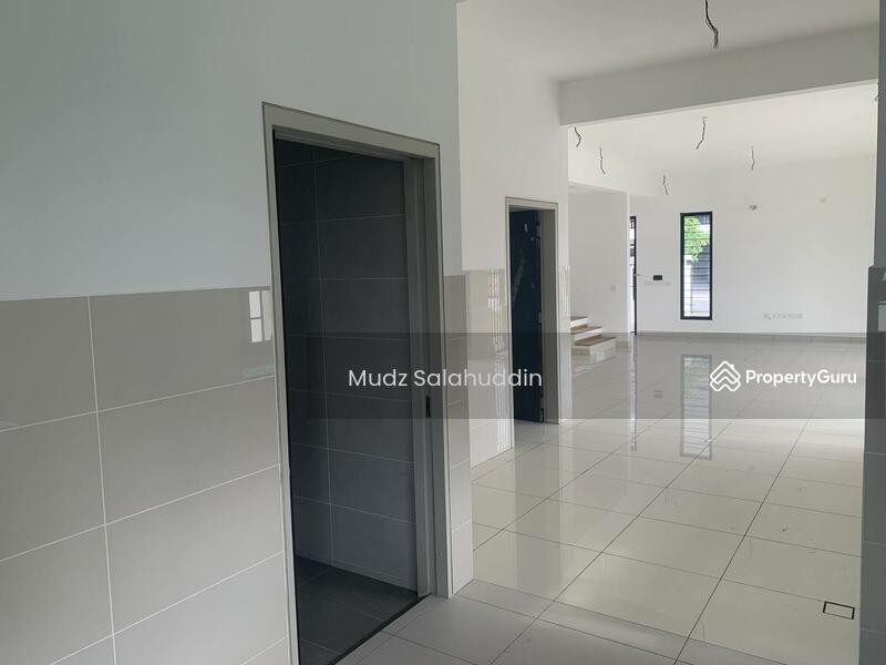 For Sale - Elmina Green Three