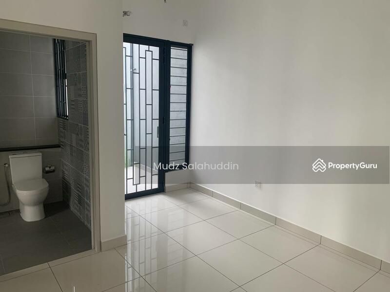 For Sale - Elmina Green Three