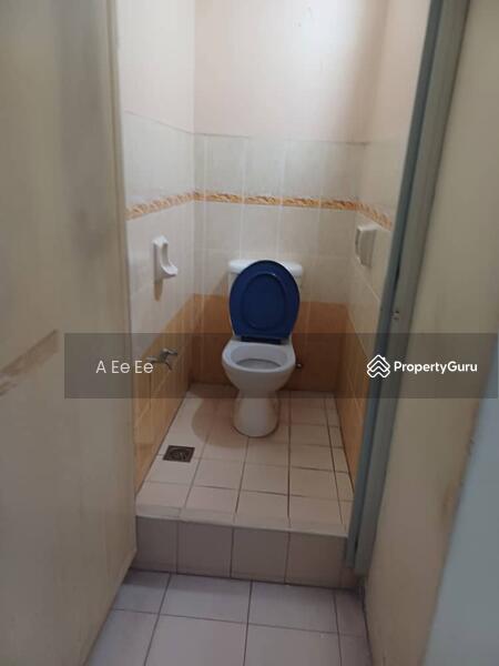 For Sale - TINGKAT JELUTONG