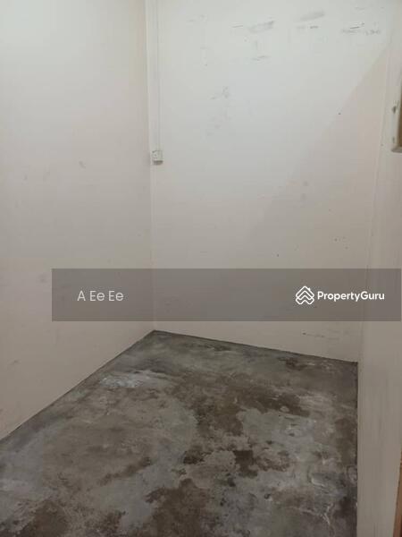 For Sale - TINGKAT JELUTONG