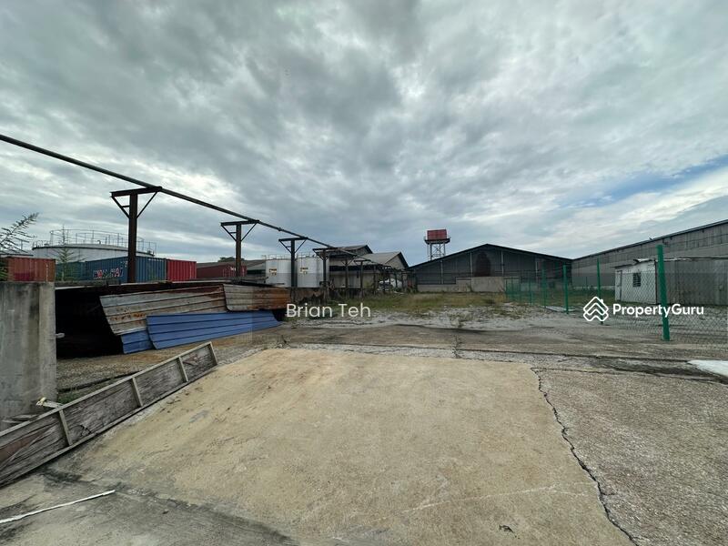 Untuk Disewa - Industrial Land For Rent at Prai Perai Butterworth 20k Sqft Rm 0.8/ SQFT with Concrete Floor