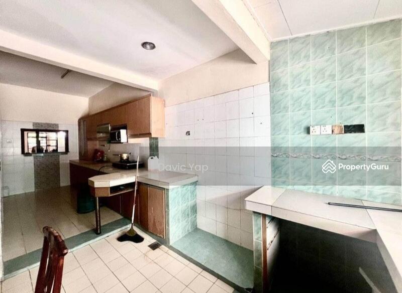Untuk Dijual - Bandar Tun Hussein Onn , Suakasih