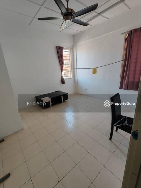 For Rent - Palm Walk