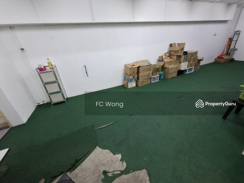 Untuk Disewa - 1st Floor Shop or Office 1800 Sq Ft In Sea Park, Petaling Jaya for Rent