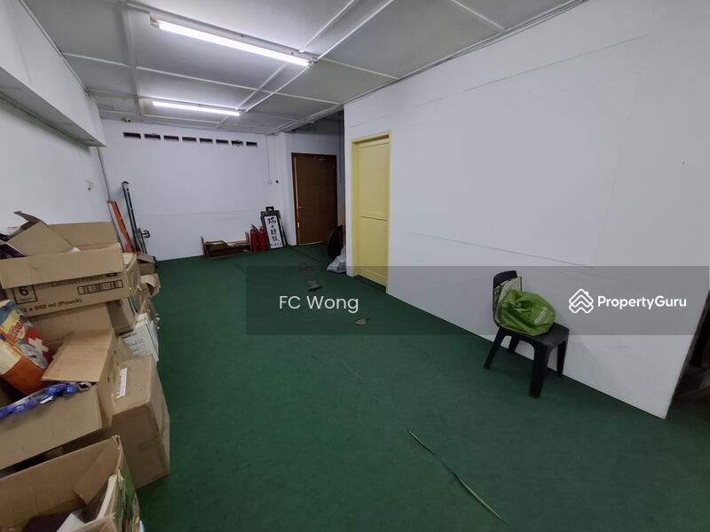 Untuk Disewa - 1st Floor Shop or Office 1800 Sq Ft In Sea Park, Petaling Jaya for Rent