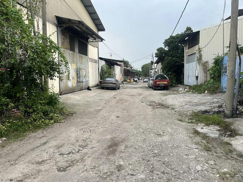For Sale - BATU CAVES GOMBAK INDUSTRIAL FACTORY