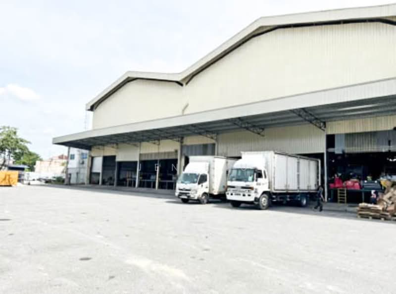 Warehouse for Rent in Elite Industrial Estate (Shah Alam) - Jen Lau - Exterior - PropertyGuru.com.my