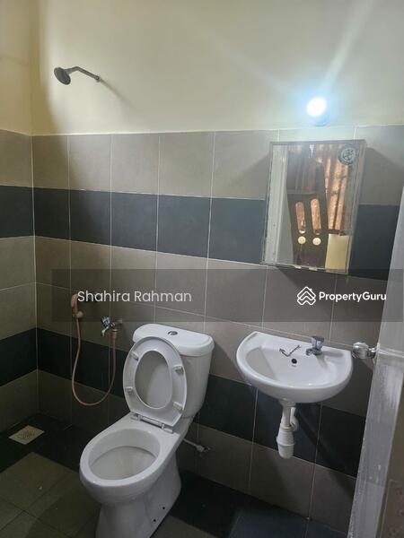 Rumah Berkembar untuk Dijual di Taman Astana Permai (Kuantan) - Shahira Rahman - PropertyGuru.com.my