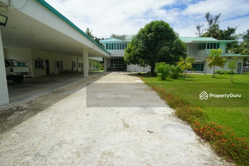 Untuk Disewa - Spacious Bungalow