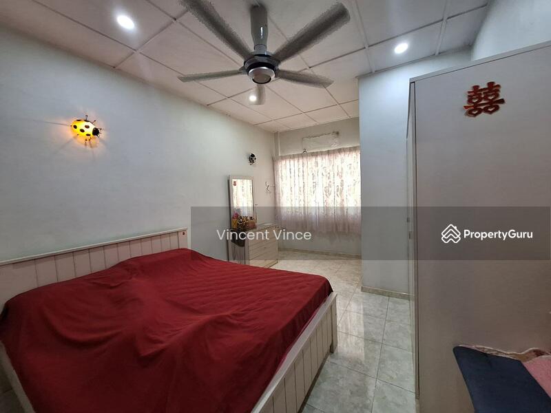 Semi-Detached House for Sale in Taman Taming Jaya (Balakong) - Vincent Vince - PropertyGuru.com.my