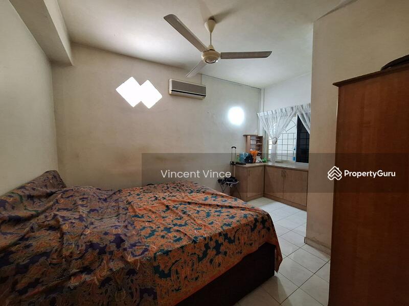 Semi-Detached House for Sale in Taman Taming Jaya (Balakong) - Vincent Vince - PropertyGuru.com.my