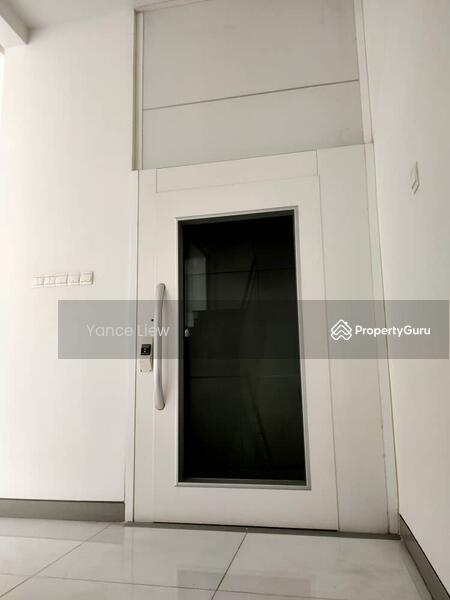 Untuk Dijual - Karisma Hill