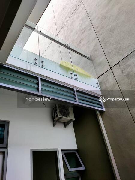Untuk Dijual - Karisma Hill