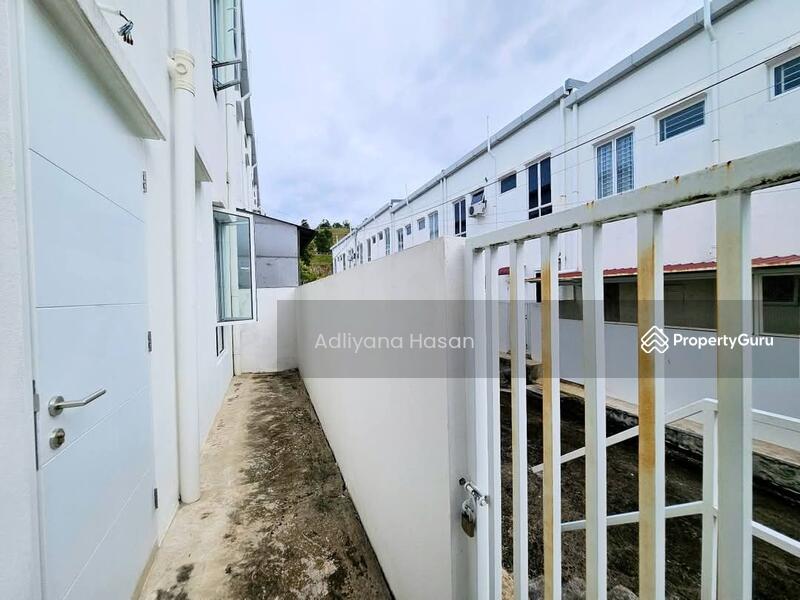 For Sale - Damaris Terraces @ Ara Sendayan