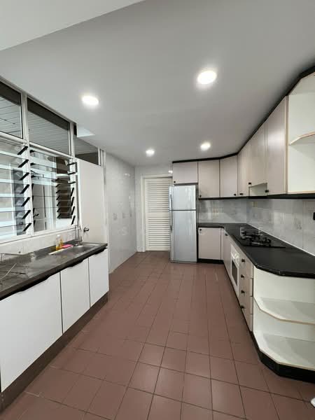 Condominium for Sale at Indera Subang - Carlson Chee - Kitchen - PropertyGuru.com.my