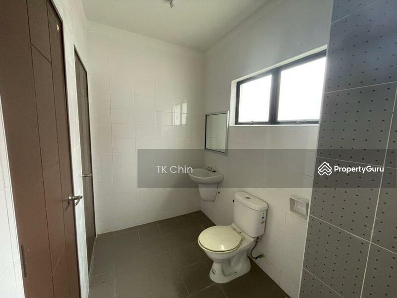 Rumah Teres 2 Tingkat untuk Dijual di Kota Bayuemas (Klang) - TK Chin - PropertyGuru.com.my