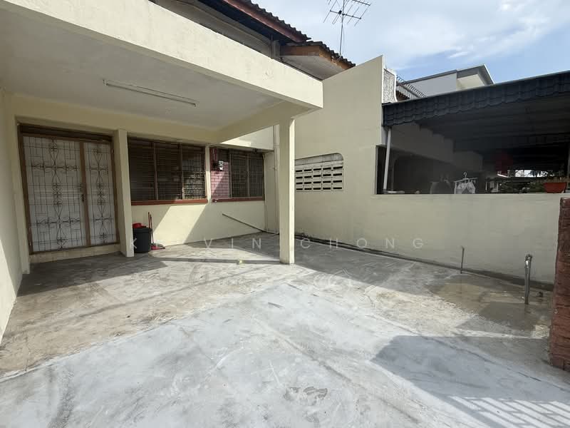 Rumah Teres 2 Tingkat untuk Dijual di Taman Cempaka (Ipoh) - Kelvin Chong - Exterior - PropertyGuru.com.my