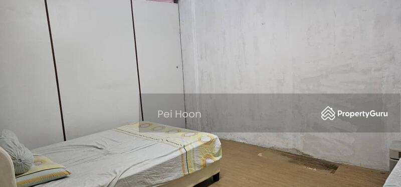 Untuk Dijual - 2 storey Intermediate Terrace Shophouse at Georgetown