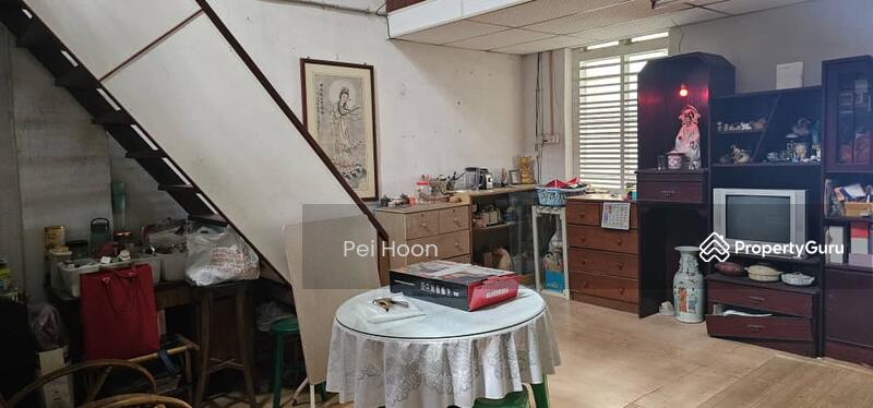 Untuk Dijual - 2 storey Intermediate Terrace Shophouse at Georgetown
