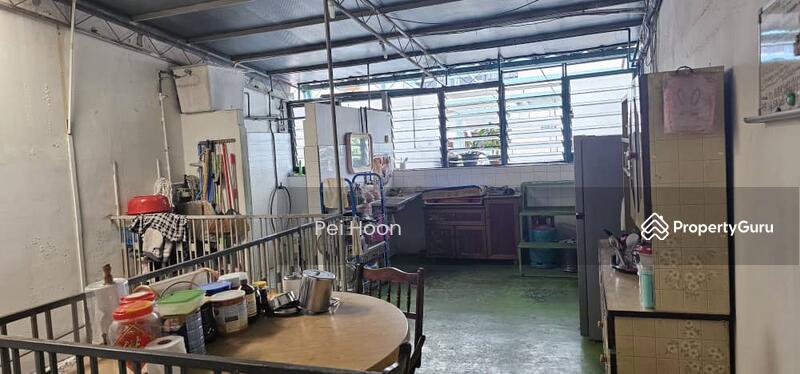 Untuk Dijual - 2 storey Intermediate Terrace Shophouse at Georgetown