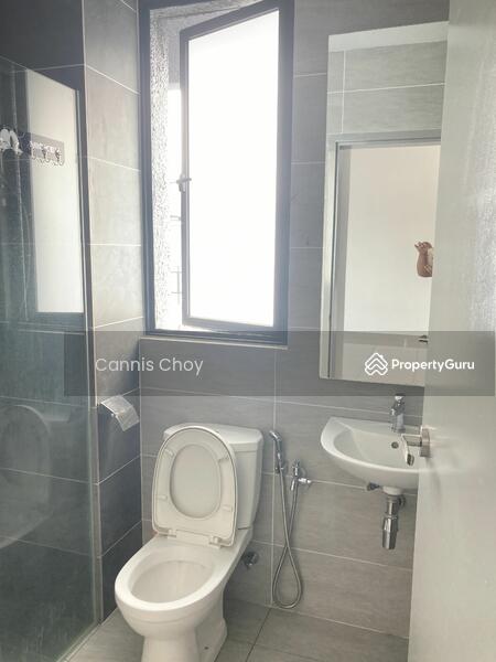 For Rent - Paramount Utropolis