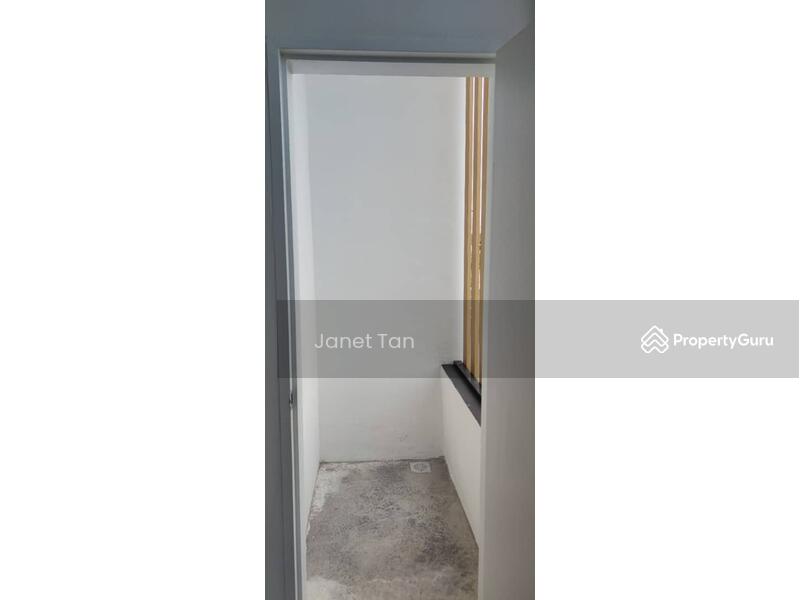 For Rent - Kaze Hill Double Storey Shop Lot (1st Floor)