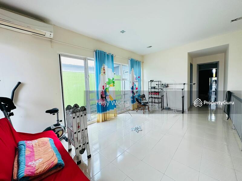 [Below Market] 2.5 storey Superlink House, Taman Cassia, Taman Sri Hijau, Rawang untuk Untuk Dijual - RM 950,000, Feb 2026 - PropertyGuru.com.my