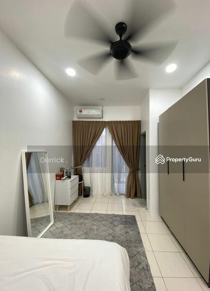 Untuk Dijual - VILLA BEGONIA TOWN HOUSE FOR SALE AT SIMPANG AMPAT NICE UNIT