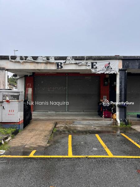 Shop / Office for Sale in Bandar Saujana Putra (Tanjong Duabelas) - Nik Hanis Naquira - PropertyGuru.com.my