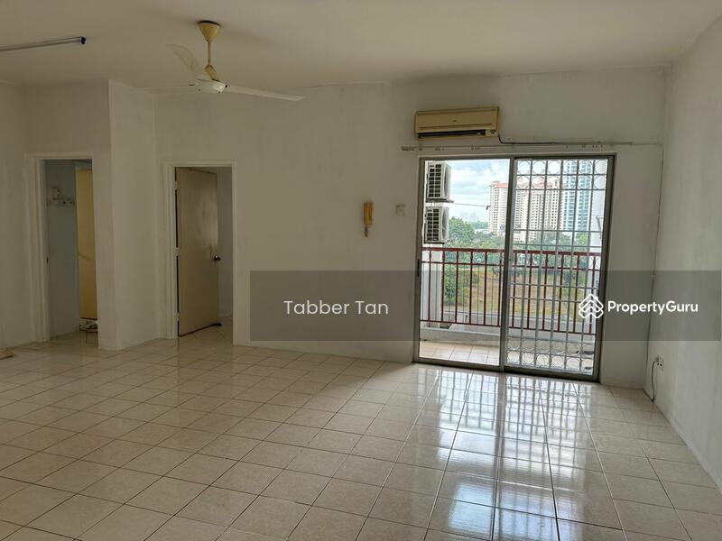Apartment for Rent at Bayu Puteri - Tabber Tan - PropertyGuru.com.my