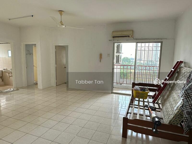 Apartment for Rent at Bayu Puteri - Tabber Tan - PropertyGuru.com.my
