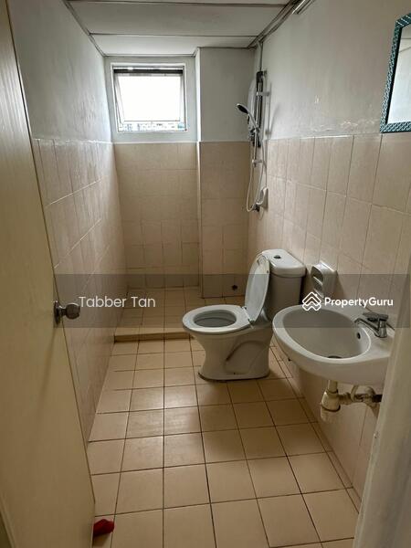 Apartment for Rent at Bayu Puteri - Tabber Tan - PropertyGuru.com.my
