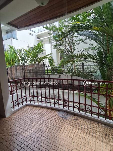 For Sale - Fernlea Court