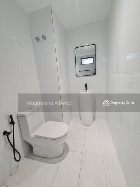 For Sale - Fernlea Court