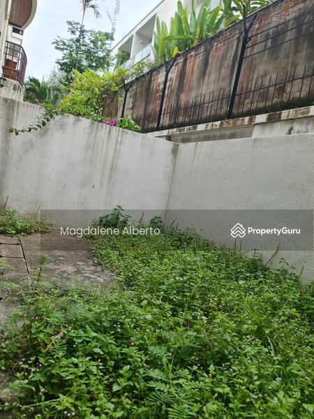 For Sale - Fernlea Court