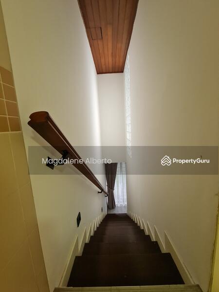 For Sale - Fernlea Court