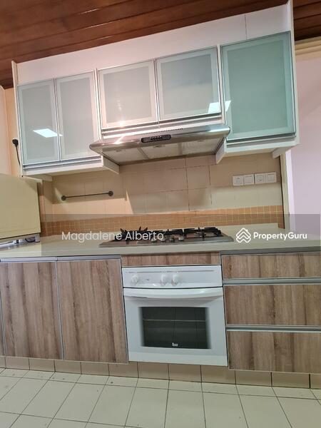 For Sale - Fernlea Court