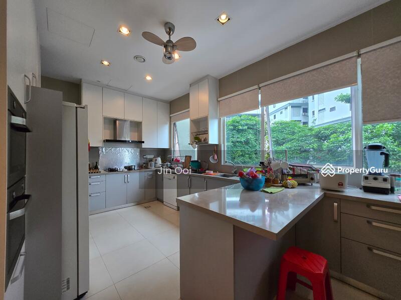 Desa Eight untuk Untuk Dijual - RM 2,500,000, Mac 2026 - PropertyGuru.com.my